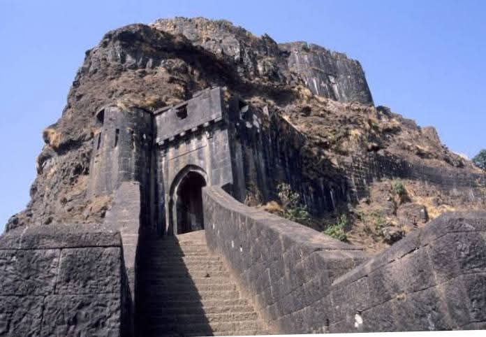 गडकोटांचा सन्मान राखा. नववर्ष स्वागतासाठी मावळात कठोर नियमांची मागणी