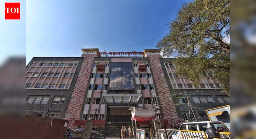 युतीची चर्चा फसली, भाजप आणि शिवसेना पीएमसीमध्ये एकमेकांविरुद्ध लढले