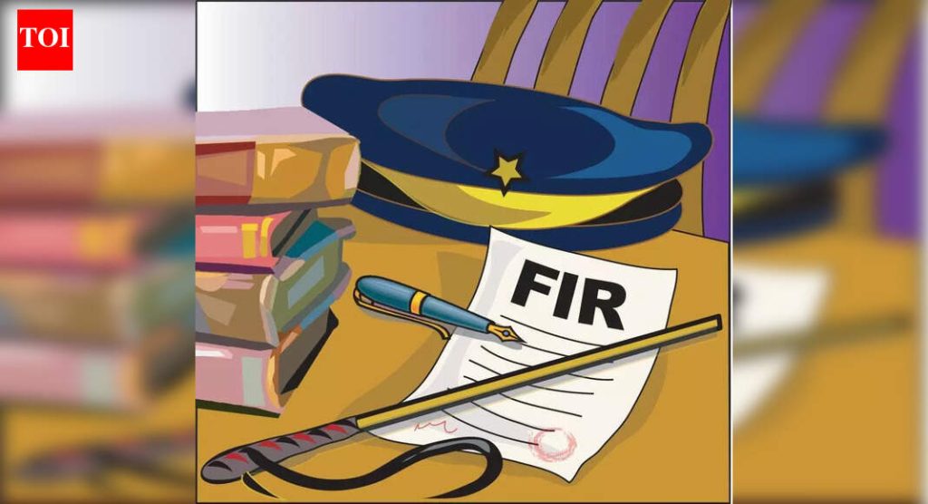 मतदारांना रोख रक्कम दिल्याप्रकरणी 3 विरुद्ध एफआयआर