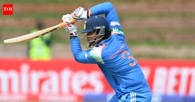 U19 विश्वचषक: वैभव सूर्यवंशी इतिहास रचला, आतापर्यंतचा सर्वात तरुण ठरला…
