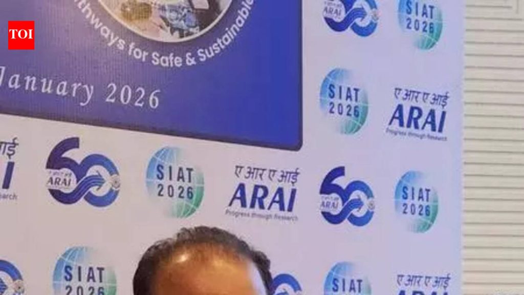 पादचाऱ्यांची सुरक्षा वाढवण्यासाठी ऑक्टोबरपासून ई-कारांसाठी कृत्रिम आवाज अनिवार्य