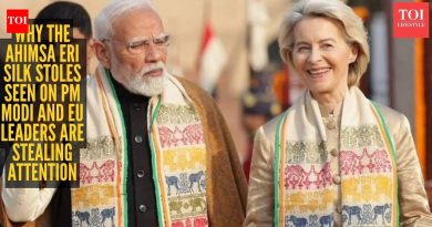उर्सुला वॉन डेर लेनने परिधान केलेली एरी ‘अहिंसा’ रेशीम एक शक्तिशाली संदेश देते