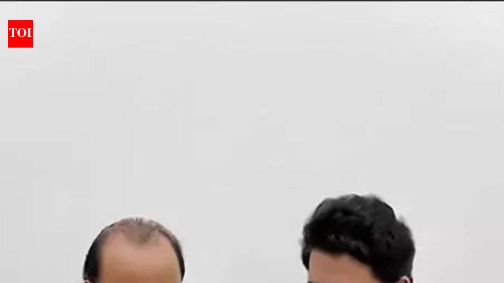 अजित पवारांचे माध्यम सल्लागार अरोरा यांनी उपमुख्यमंत्रीपदाची जबाबदारी घेण्याच्या निर्णयापूर्वी सुनेत्रा यांची भेट घेतली | पुणे बातम्या