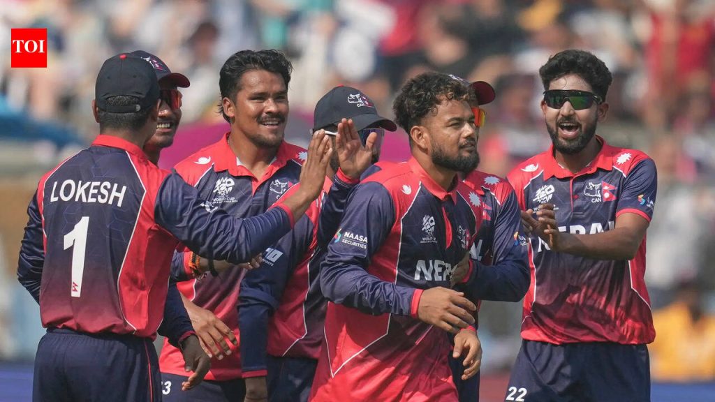 ‘हे घरच्या मैदानासारखे वाटले’: नेपाळचा वेगवान गोलंदाज इंग्लंडविरुद्धच्या पराभवानंतर प्रतिबिंबित झाला