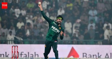 ‘फक्त गोलंदाजच का?’ T20 विश्वचषकात ॲक्शन वादविवादाला तोंड फुटले असताना आर अश्विनने पाकिस्तानच्या उस्मान तारिकचा बचाव केला.