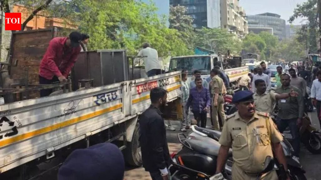 विमाननगर येथे संयुक्त अतिक्रमण विरोधी मोहीम राबविण्यात आली