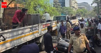 विमाननगर येथे संयुक्त अतिक्रमण विरोधी मोहीम राबविण्यात आली