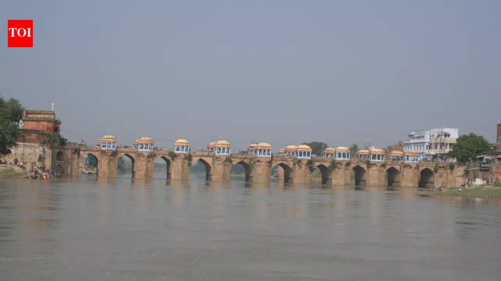 गोमत नदी: ही प्रमुख नदी संपूर्णपणे उत्तर प्रदेशात वाहते: जाणून घ्या कोणती आणि तिच्याशी संबंधित दंतकथा |