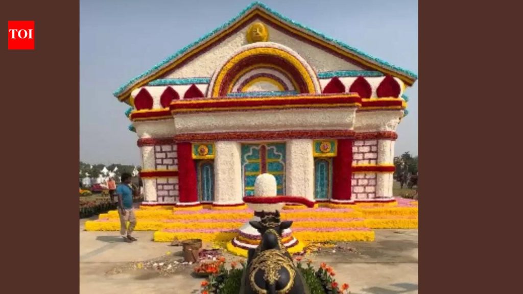 4-दिवसीय नोएडा फ्लॉवर शो भव्य केदारनाथ मंदिराच्या प्रतिकृतीसह उघडला, अभ्यागतांसाठी विनामूल्य प्रवेश |
