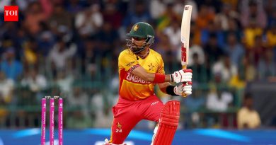 झिम्बाब्वेचा कर्णधार सिकंदर रझा भारत विरुद्ध T20I इतिहास रचण्यापासून 15 धावा दूर आहे