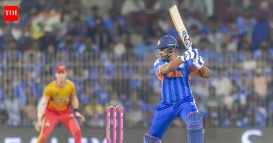 ‘यापेक्षा चांगली संधी मिळणार नाही’: आर अश्विनने संजू सॅमसनला T20 विश्वचषकात मोठे खेळण्याचे आवाहन केले