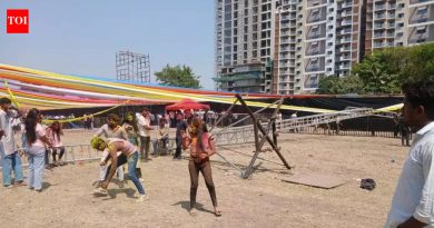 होळीच्या पार्टीत स्टीलच्या जाळीचे बीम कोसळले, ४ जण जखमी