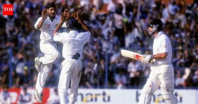 ऐतिहासिक 2001 भारत विरुद्ध ऑस्ट्रेलिया कसोटीला 25 वर्षे: ईडन गार्डन्सवर पुनर्जन्म