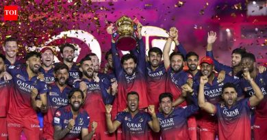 आयपीएल 2026 साठी आरसीबीची सर्वात मजबूत इलेव्हन: कोहली सलामीला, पडिक्कल विरुद्ध अय्यर फोकसमध्ये