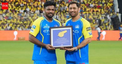 IPL 2026: एमएस धोनी 2 आठवडे बाहेर, संजू सॅमसन सलामीला; माजी सीएसके स्टारने प्लेइंग इलेव्हन उघड केल्याने मोठे बदल