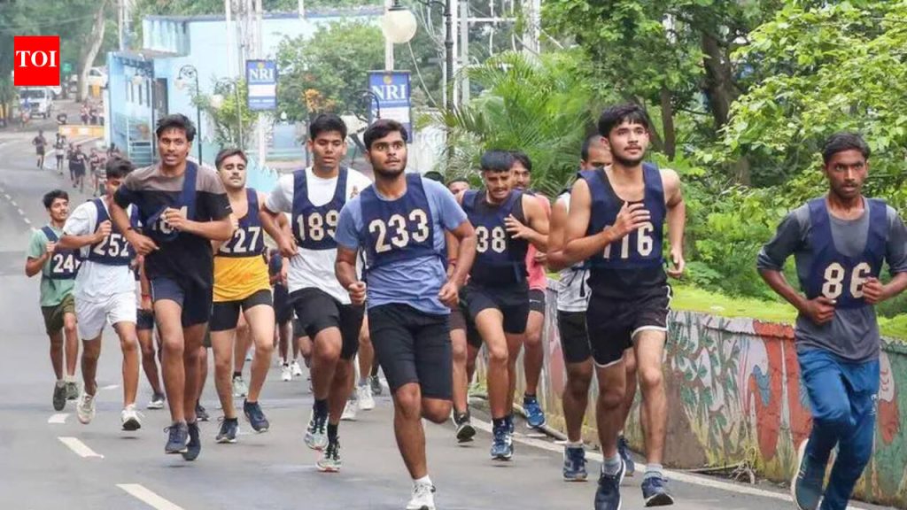 आर्मी ट्रेनिंग इन्स्टिट्यूटमधून सहा सिल्व्हर ट्रॉफी चोरीला, आतील भूमिका संशयित