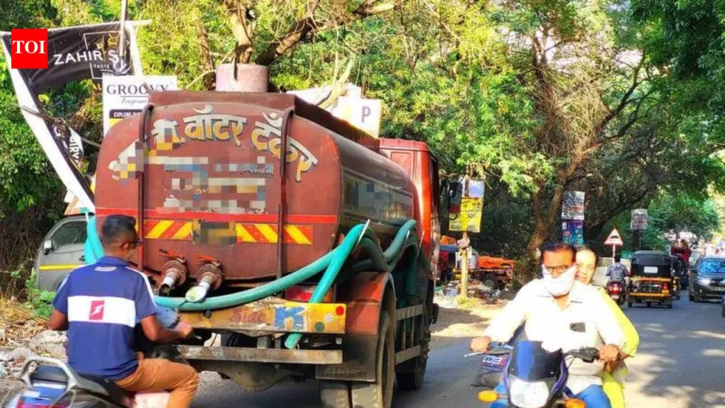 महंमदवाडी येथे झालेल्या अपघातात दोन जणांना जीव गमवावा लागल्याने मद्यधुंद पाण्याच्या टँकर चालकाला अटक