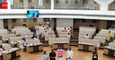 राष्ट्रवादी काँग्रेसने पीएमसीच्या सर्वसाधारण सभेतून बाहेर काढले, उपस्थित केलेल्या मुद्द्यांवर चर्चा न केल्याबद्दल भाजपवर ‘निरपेक्ष कारभार’ असल्याचा आरोप
