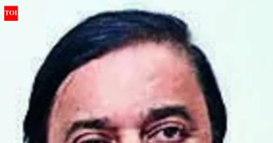 दिल्ली कार्यालयात प्रवेशबंदी नाही, असे राष्ट्रवादीच्या पदाधिकाऱ्यांनी स्पष्ट केले