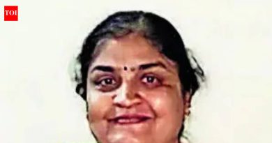 NEET प्रकरणात अटक झाल्यानंतर जीवशास्त्राच्या शिक्षकाला महाविद्यालयातून निलंबित करण्यात आले आहे