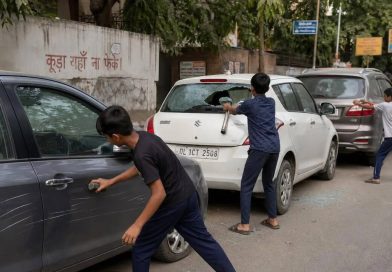 लोहेगाव येथे तोडफोड, पाच वाहनांचे नुकसान पुणे बातम्या लोहेगाव येथे तोडफोड, पाच वाहनांचे नुकसान पुणे बातम्या