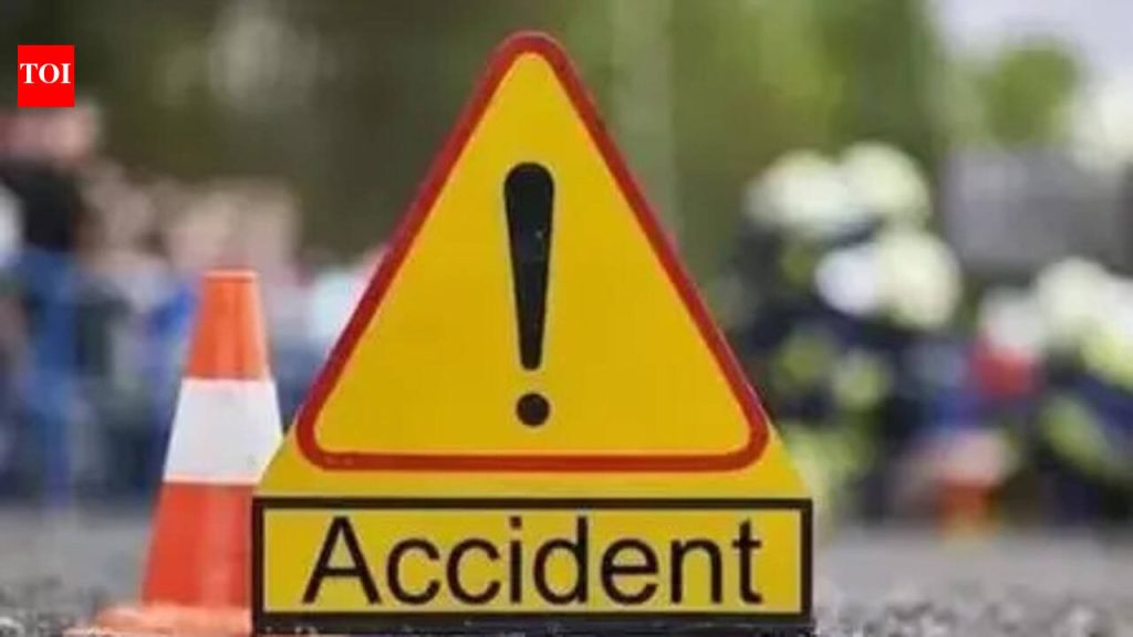 ट्रकने स्कूटरला धडक दिल्याने जखमी झालेल्या 9 वर्षीय मुलाचा मृत्यू झाला