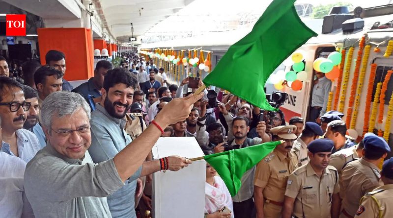पुणे स्थानकाची गर्दी कमी करण्यासाठी आळंदीत मेगा कोचिंग टर्मिनल