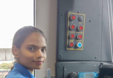 पुणे मेट्रो लाइन 3 चे नेतृत्व करण्यासाठी 90 महिलांनी लोको पायलट म्हणून प्रशिक्षण पूर्ण केले