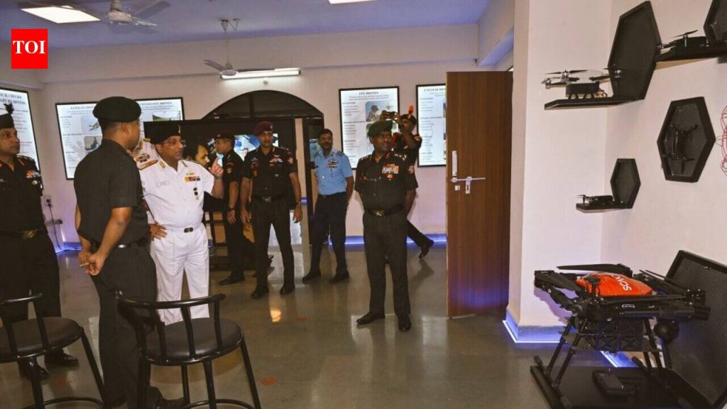 NDA खडकवासला भविष्यातील युद्धासाठी कॅडेट्स तयार करण्यासाठी ड्रोन प्रशिक्षण प्रयोगशाळा स्थापन करते | पुणे बातम्या