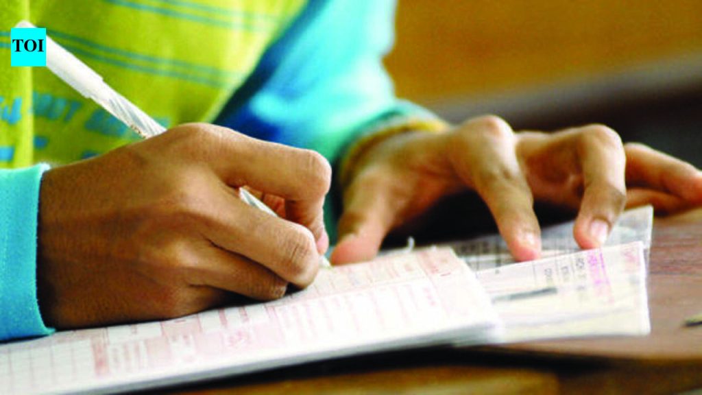 एमपीएससीच्या ऑनलाइन-परीक्षेच्या निर्णयावर प्रतिक्रिया, अंतिम हालचालीपूर्वी सरकारचे मत जाणून घ्या