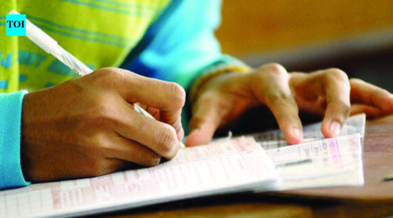 एमपीएससीच्या ऑनलाइन-परीक्षेच्या निर्णयावर प्रतिक्रिया, अंतिम हालचालीपूर्वी सरकारचे मत जाणून घ्या