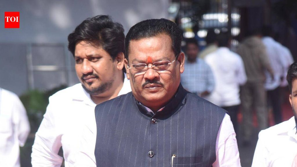 महाराष्ट्र सरकारने अंधश्रद्धा विरोधी समितीच्या निष्क्रियतेचा दावा फेटाळला