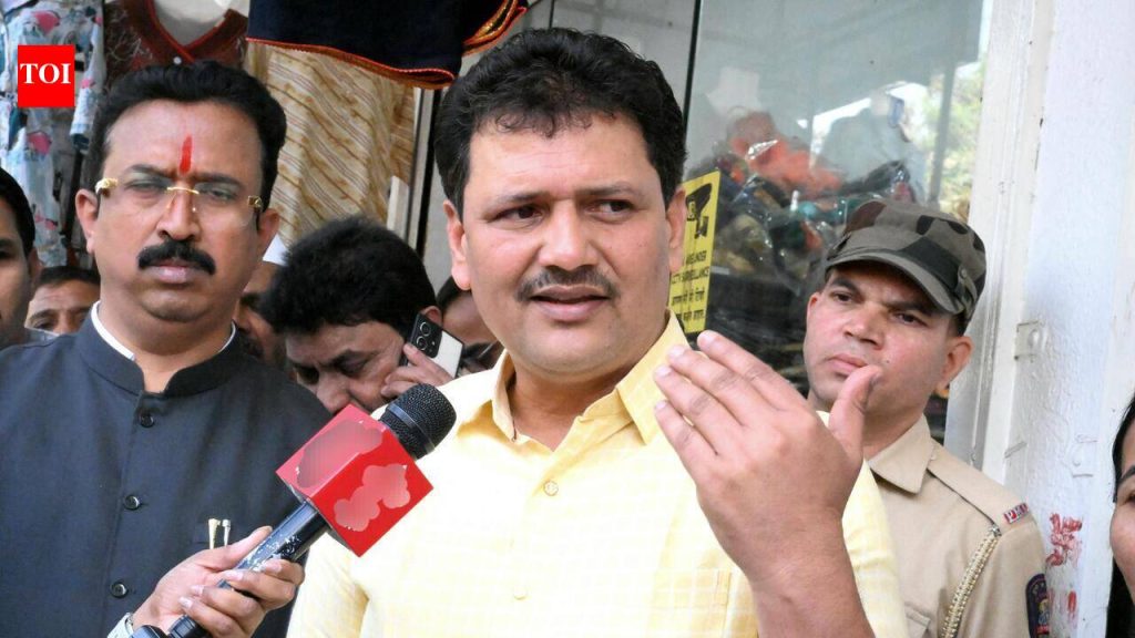 राज्यातील IVF केंद्रांच्या कामकाजावर लक्ष ठेवण्यासाठी सरकार पुण्यात विशेष टास्क फोर्स तयार करणार: आरोग्य मंत्री