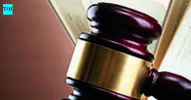 12 वर्ष जुन्या खून खटल्यात न्यायालयाने तिघांची निर्दोष मुक्तता केली कारण साक्षीदार विरोधक ठरले आणि तपास अधिकारी हजर न झाले | पुणे बातम्या