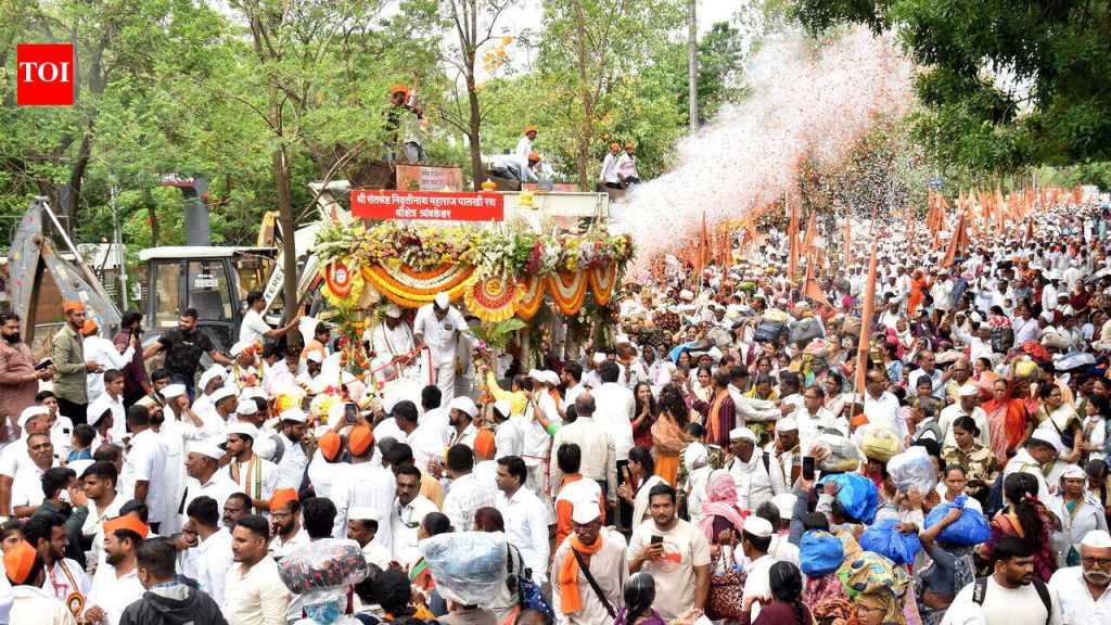 मतदार यादीच्या पुनरिक्षणावर वारी, पावसाळ्याचे सावट, काँग्रेसने मुदतवाढ मागितली