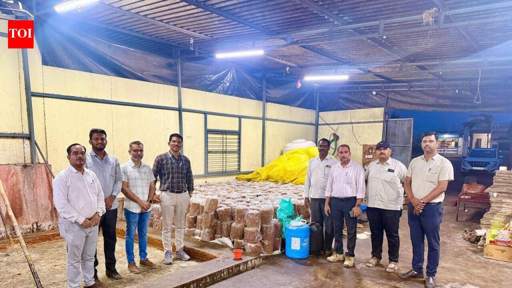 पुणे एफडीएने 35 लाख रुपयांचा भेसळयुक्त गूळ आणि तूप जप्त केले | पुणे बातम्या