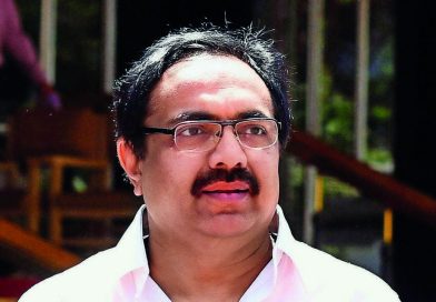 जयंत पाटील-विनोद तावडे भेटीनंतर महासंघाचा कोणताही नवा पक्ष एनडीएमध्ये सामील होणार नाही, असे फडणवीस म्हणाले. जयंत पाटील-विनोद तावडे भेटीनंतर महासंघाचा कोणताही नवा पक्ष एनडीएमध्ये सामील होणार नाही, असे फडणवीस म्हणाले.