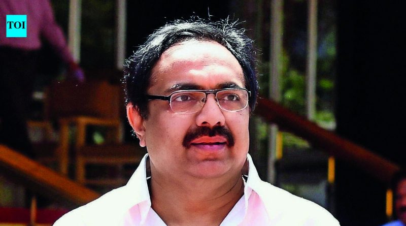 जयंत पाटील-विनोद तावडे भेटीनंतर महासंघाचा कोणताही नवा पक्ष एनडीएमध्ये सामील होणार नाही, असे फडणवीस म्हणाले. जयंत पाटील-विनोद तावडे भेटीनंतर महासंघाचा कोणताही नवा पक्ष एनडीएमध्ये सामील होणार नाही, असे फडणवीस म्हणाले.