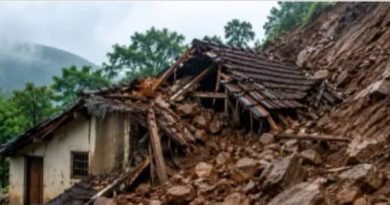 मावळ मधील २३ दरडप्रवण गावांचा प्रश्न ऐरणीवर: कायमस्वरूपी उपाययोजना कधी? मावळ मधील २३ दरडप्रवण गावांचा प्रश्न ऐरणीवर: कायमस्वरूपी उपाययोजना कधी?