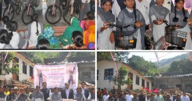 कुसवलीतील मुलींची तीन किलोमीटरची पायपीट थांबणार; सायकलींमुळे शिक्षणाचा प्रवास होणार सुखकर!लायन्स क्लब, युनियन बँक आणि मराठी पत्रकार संघाचा संयुक्त सामाजिक उपक्रम: १५ विद्यार्थिनींना सायकलींचे वाटप